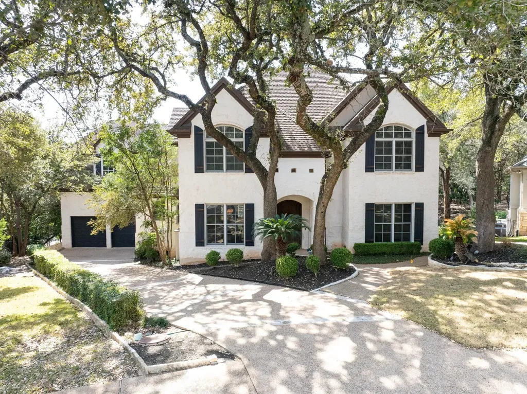 2900 Meandering River Court Austin TX 78746