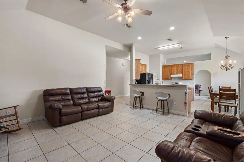 8119 S Highway Fm 973 Austin TX 78719