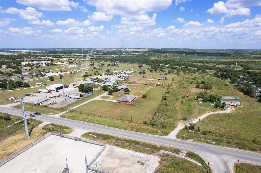 8119 S Highway Fm 973 Austin TX 78719