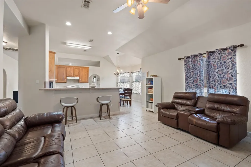 8119 S Highway Fm 973 Austin TX 78719