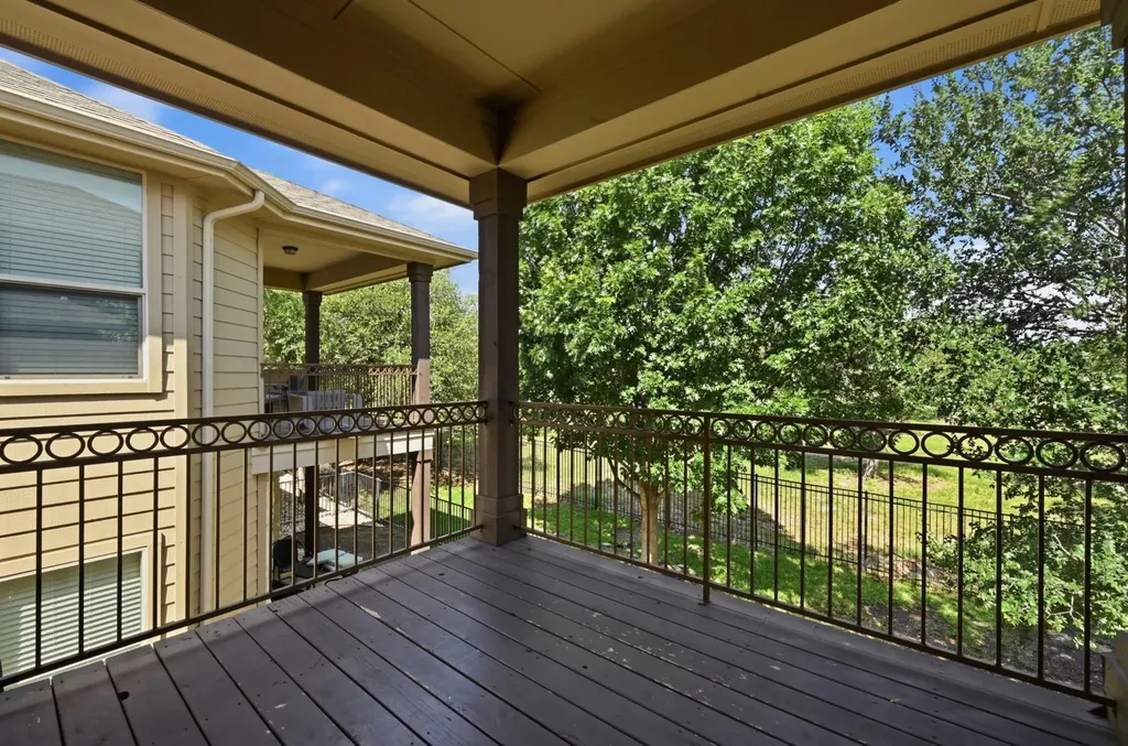 7328 Colina Vista Loop Austin TX 78750