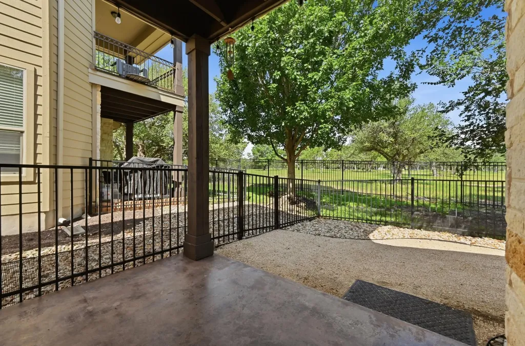 7328 Colina Vista Loop Austin TX 78750