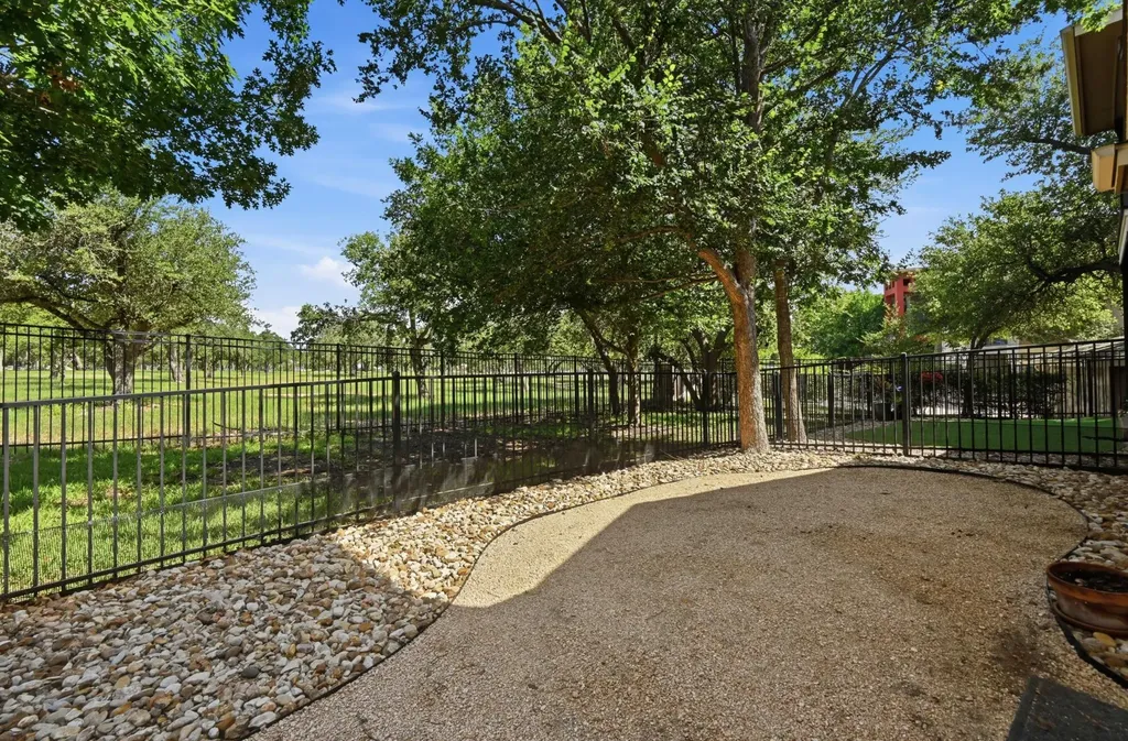 7328 Colina Vista Loop Austin TX 78750