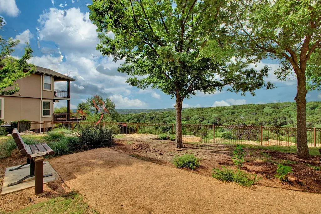 7328 Colina Vista Loop Austin TX 78750