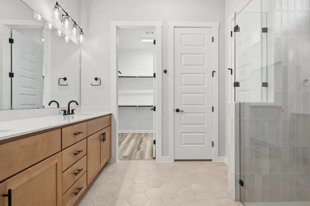 1204 Blue Moon Drive Georgetown TX 78628