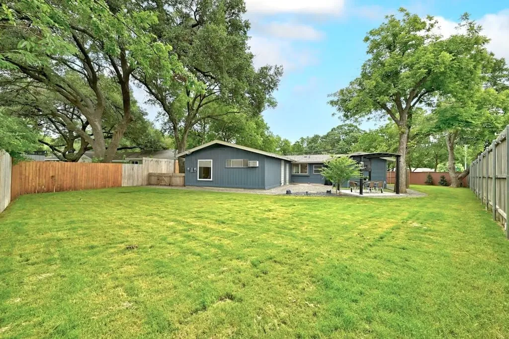 5700 Avenue G Austin TX 78752