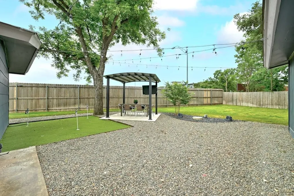 5700 Avenue G Austin TX 78752