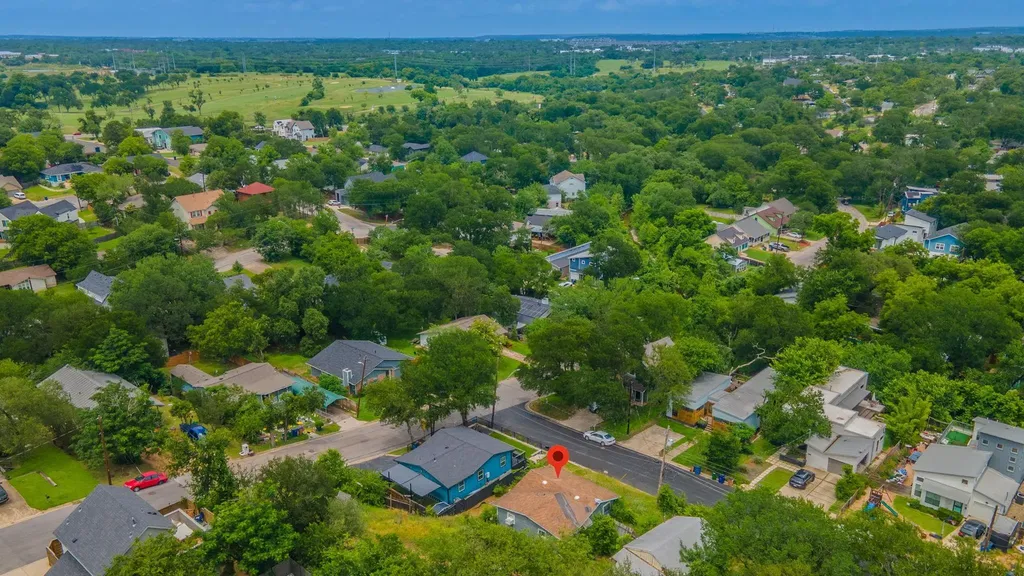 1410 Luna Street Austin TX 78721