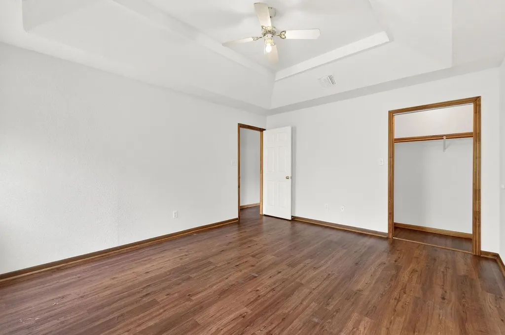 903 Travis Street Lockhart TX 78644