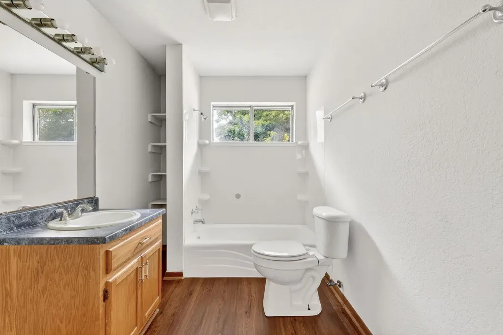 903 Travis Street Lockhart TX 78644