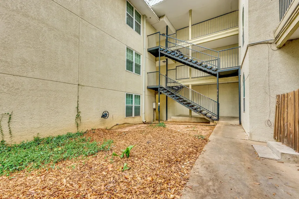 910 Duncan Lane Austin TX 78705