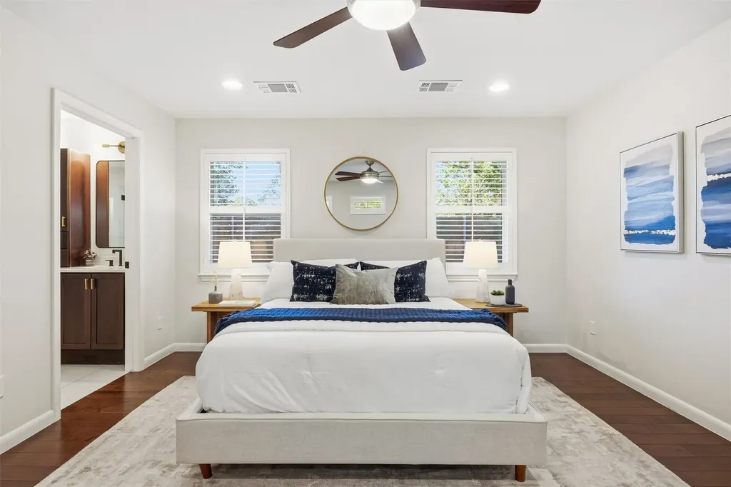 4801 Roundup Trail Austin TX 78745