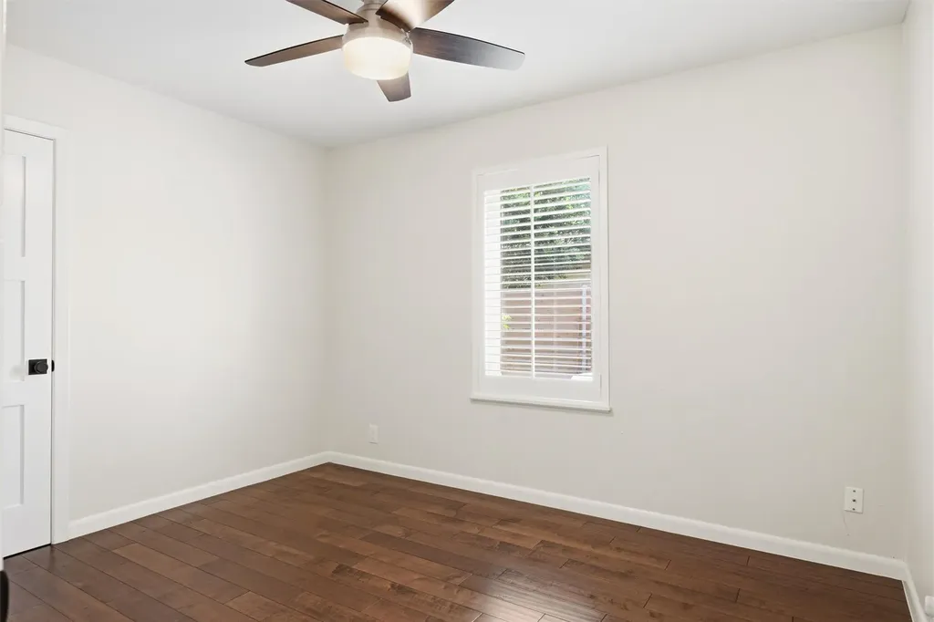 4801 Roundup Trail Austin TX 78745