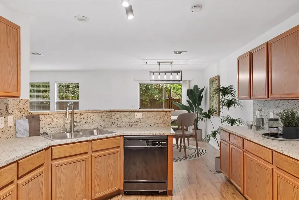 6629 Doyal Drive Austin TX 78747