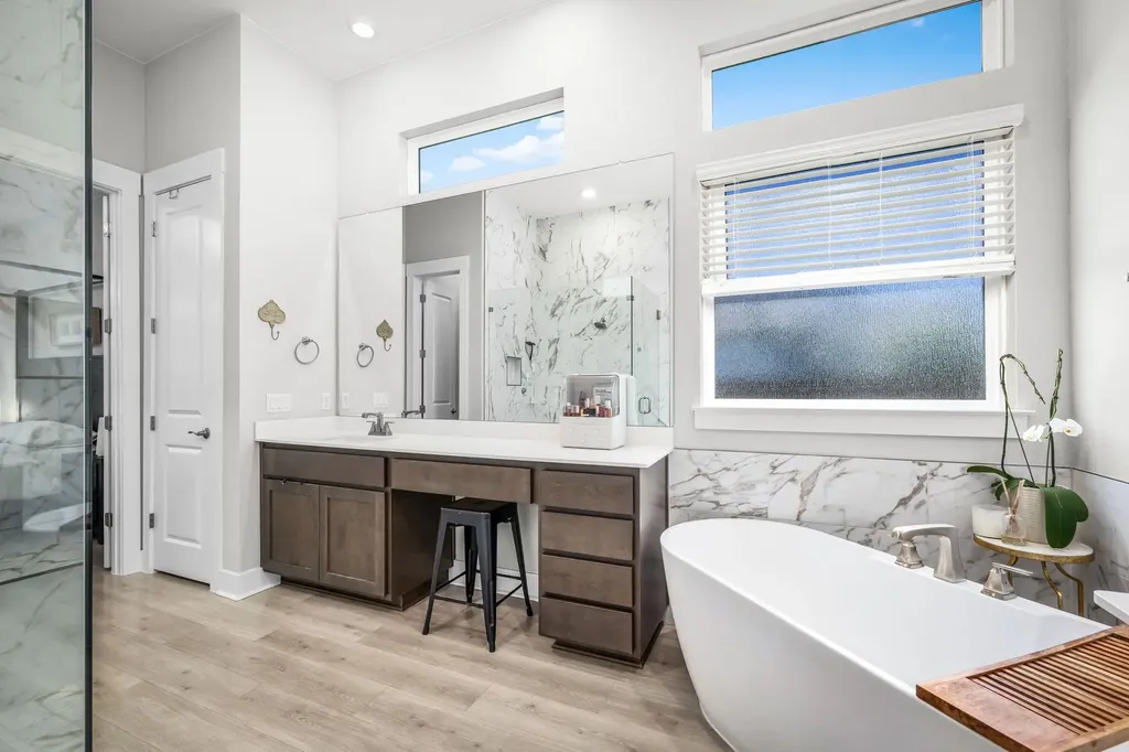 132 Mcnaughton Drive Liberty Hill TX 78642