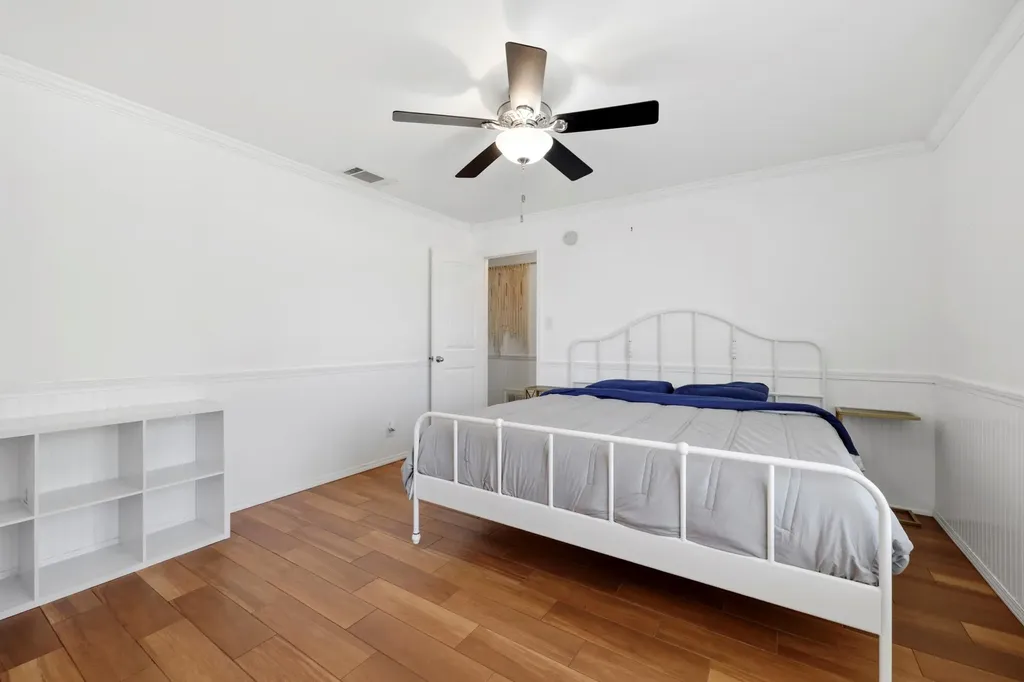 7106 Moat Cove Austin TX 78745