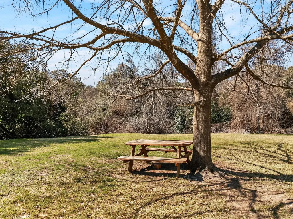 1411 Gracy Farms Lane Austin TX 78758