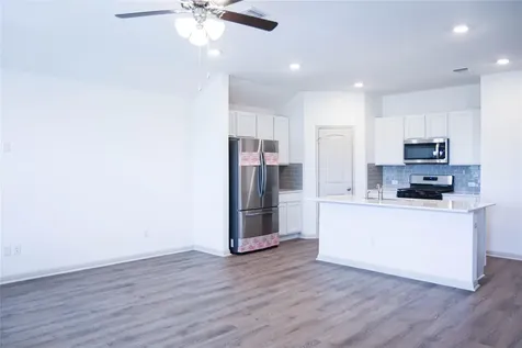 231 Sweetwater Creek Lane Hutto TX 78634