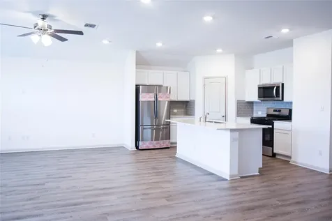 231 Sweetwater Creek Lane Hutto TX 78634