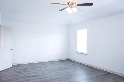 231 Sweetwater Creek Lane Hutto TX 78634