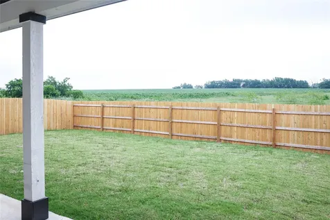 231 Sweetwater Creek Lane Hutto TX 78634