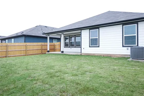 231 Sweetwater Creek Lane Hutto TX 78634