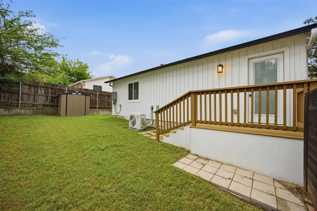 5116 Heflin Lane Austin TX 78721