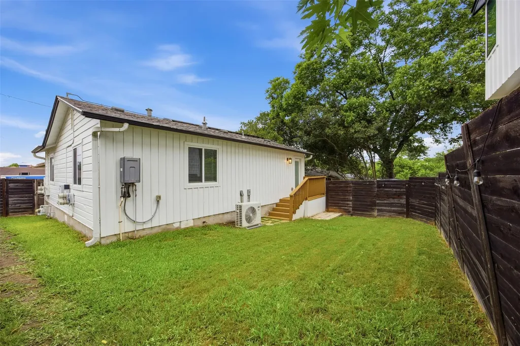 5116 Heflin Lane Austin TX 78721