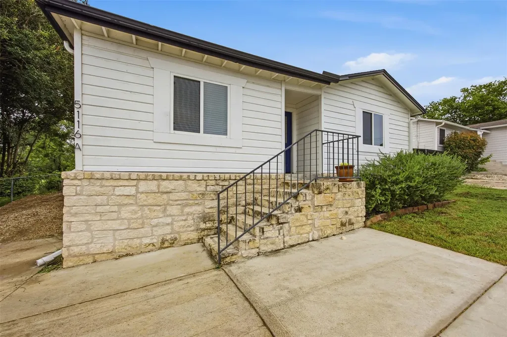 5116 Heflin Lane Austin TX 78721