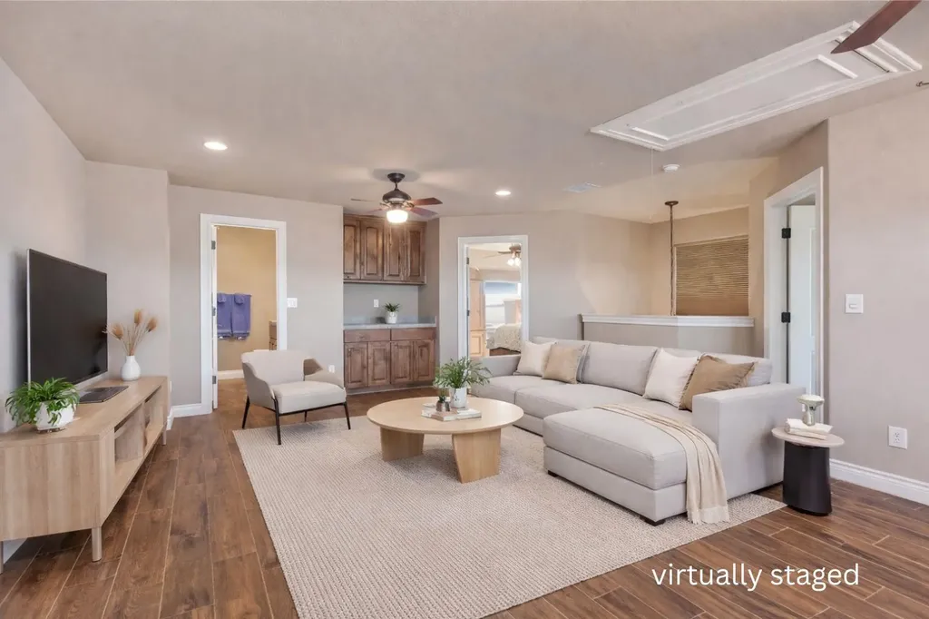 2008 American Drive Lago Vista TX 78645
