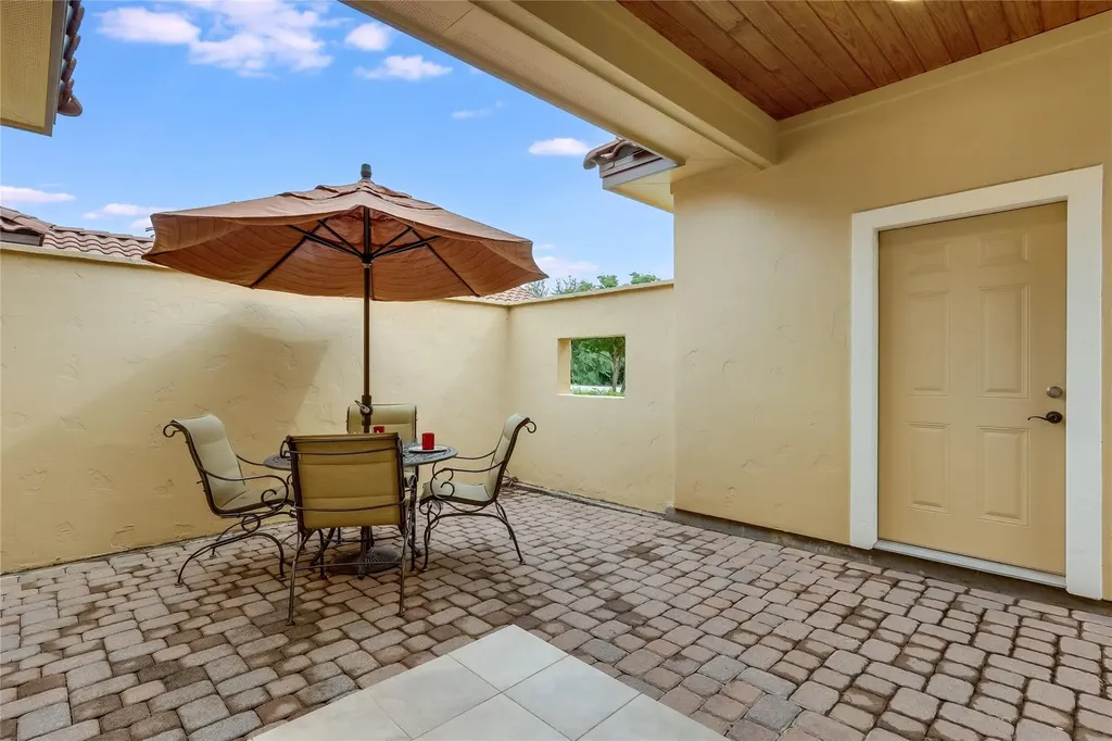 2008 American Drive Lago Vista TX 78645