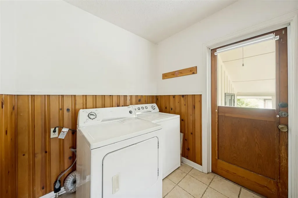 209 Woodward Street Austin TX 78704