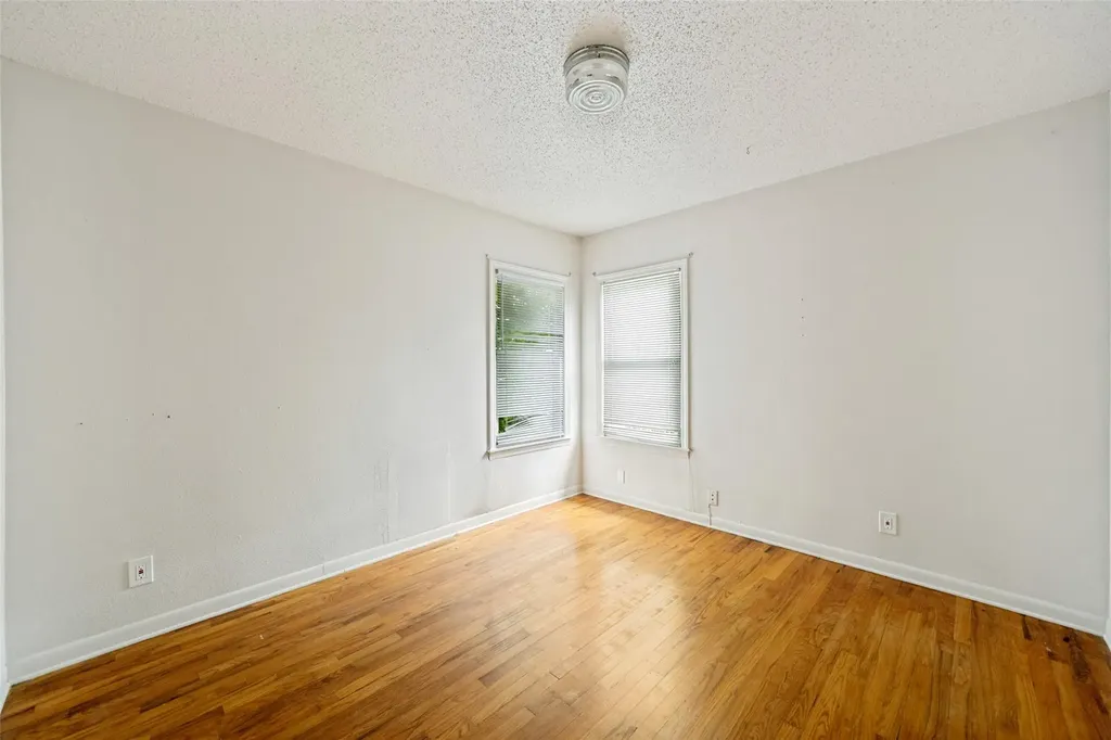 209 Woodward Street Austin TX 78704