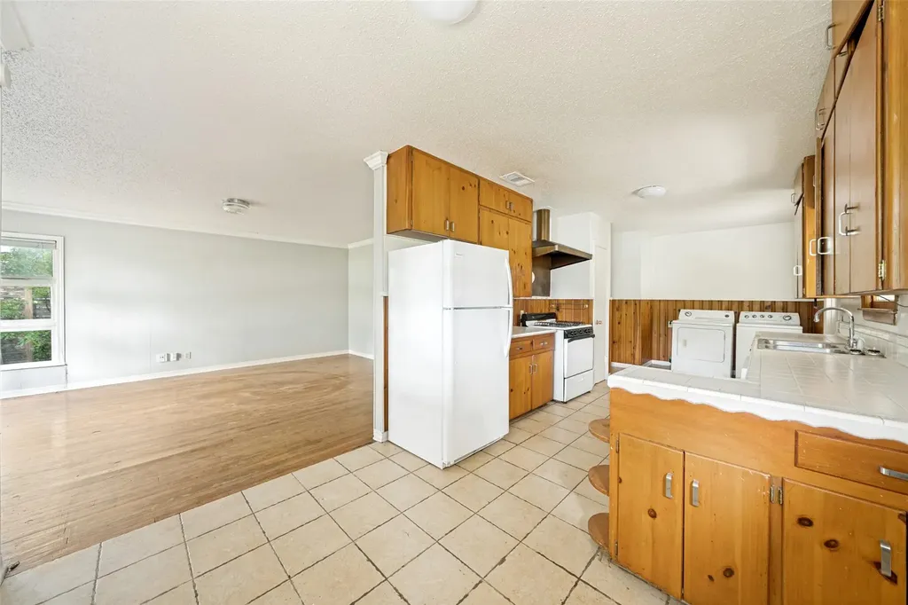 209 Woodward Street Austin TX 78704