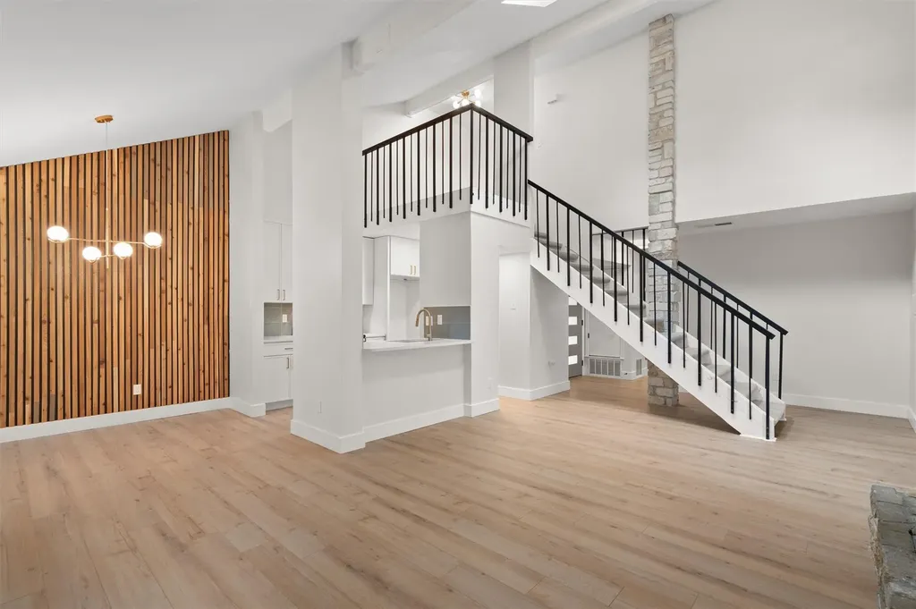 1804 Cinnamon Path Austin TX 78704