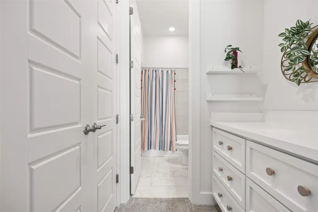 531 Great Lawn Bend Liberty Hill TX 78642