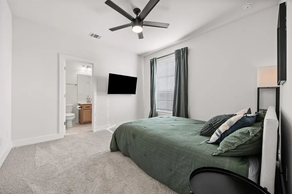531 Great Lawn Bend Liberty Hill TX 78642