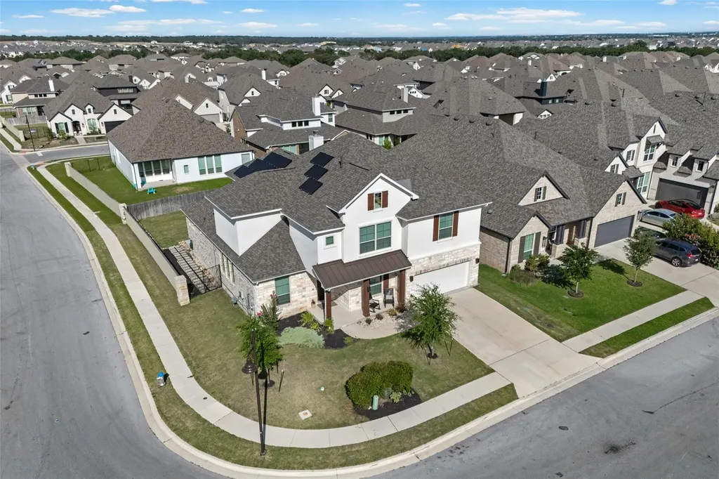 531 Great Lawn Bend Liberty Hill TX 78642