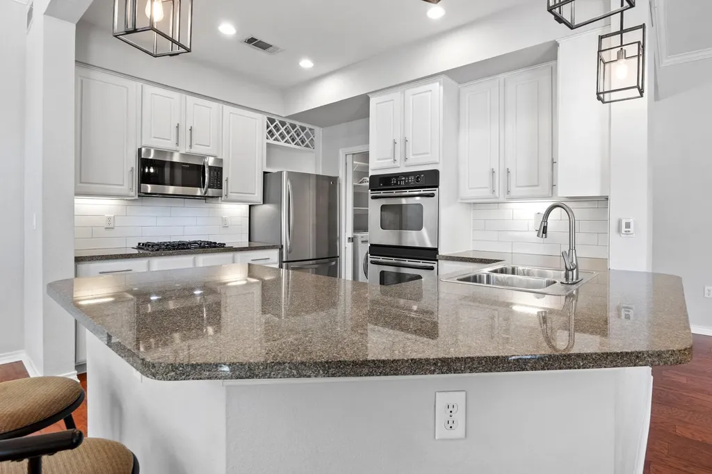 300 San Gabriel Village Boulevard Georgetown TX 78626
