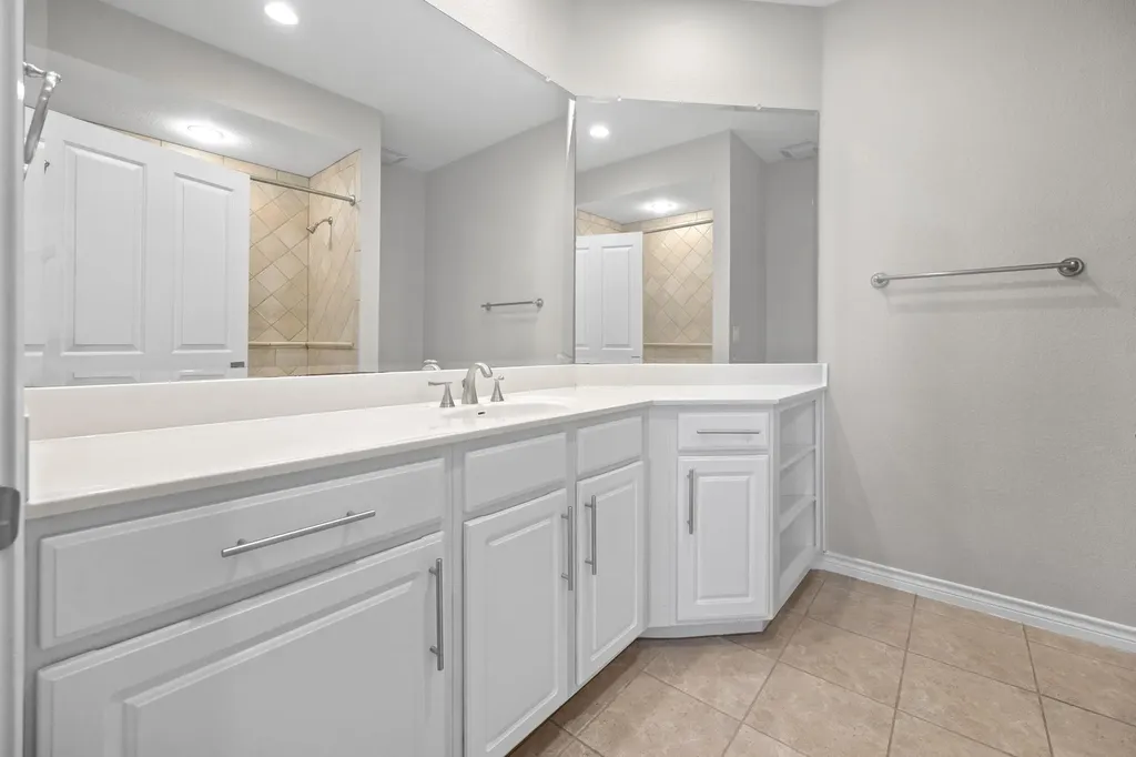 300 San Gabriel Village Boulevard Georgetown TX 78626