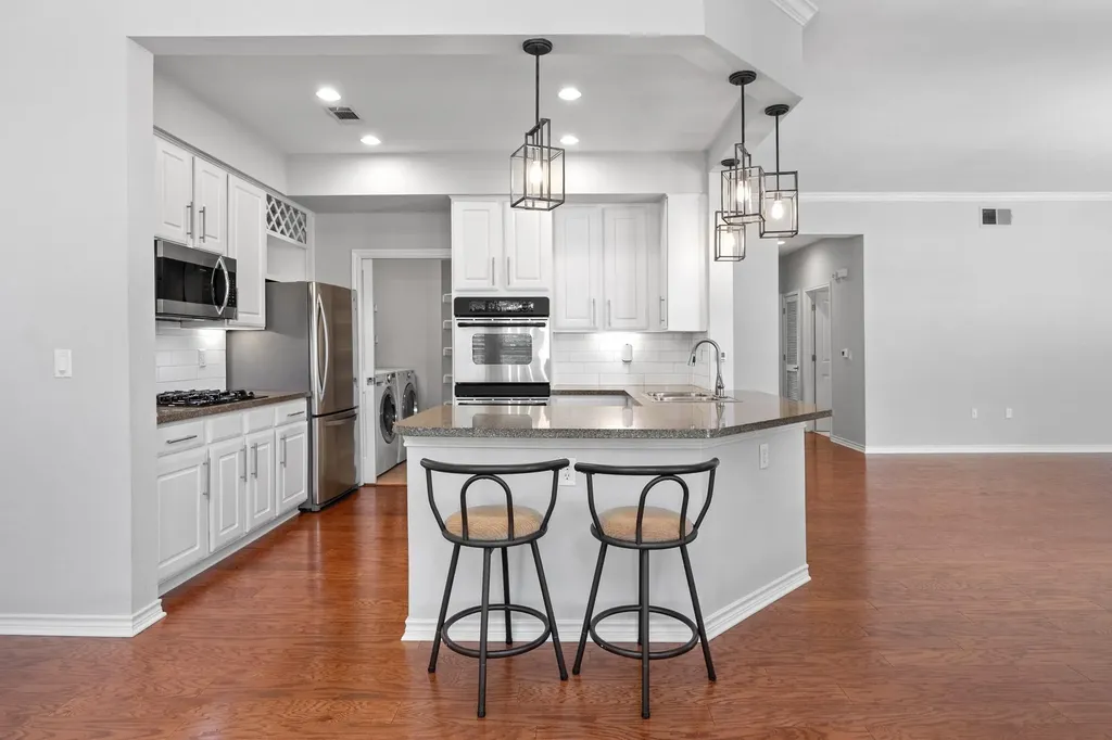 300 San Gabriel Village Boulevard Georgetown TX 78626