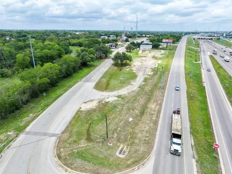 505 S Old Highway 81 Kyle TX 78640