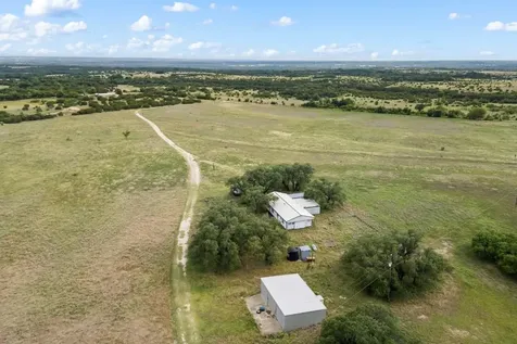 1806 County Road 2425 Iredell TX 76649
