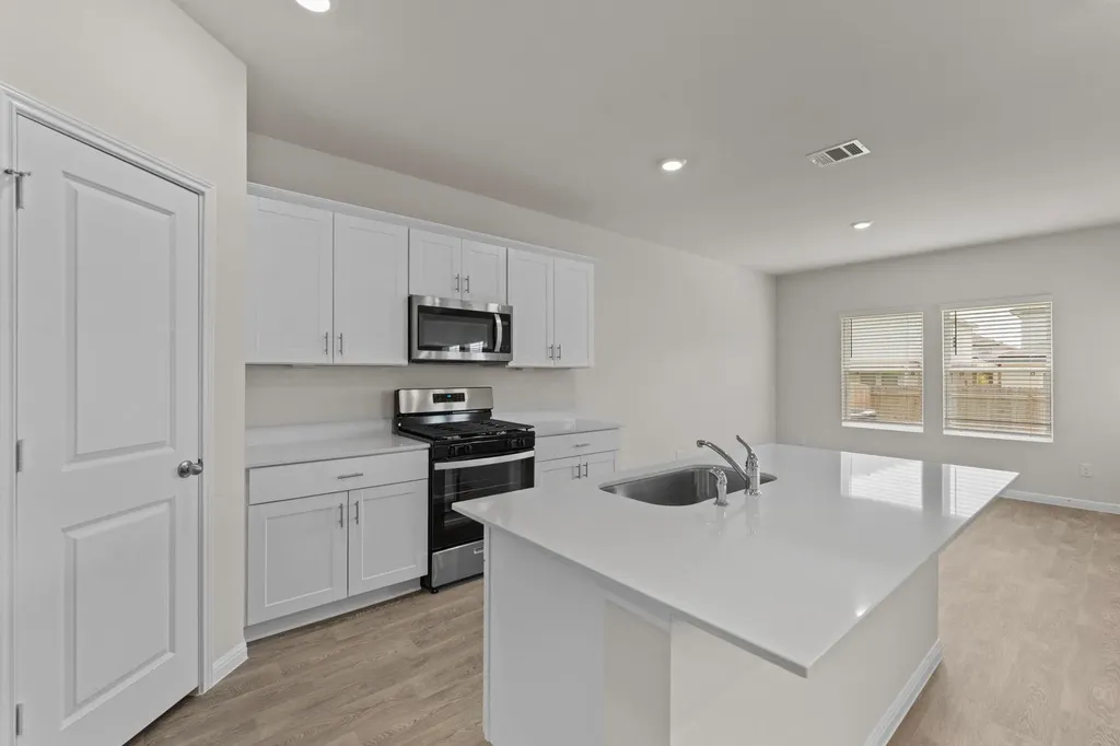 117 Morningside Grove San Antonio TX 78666