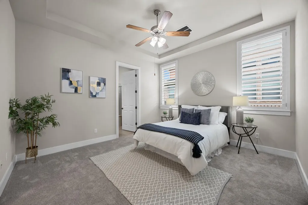 1004 Sue Ann Rose Drive Austin TX 78717