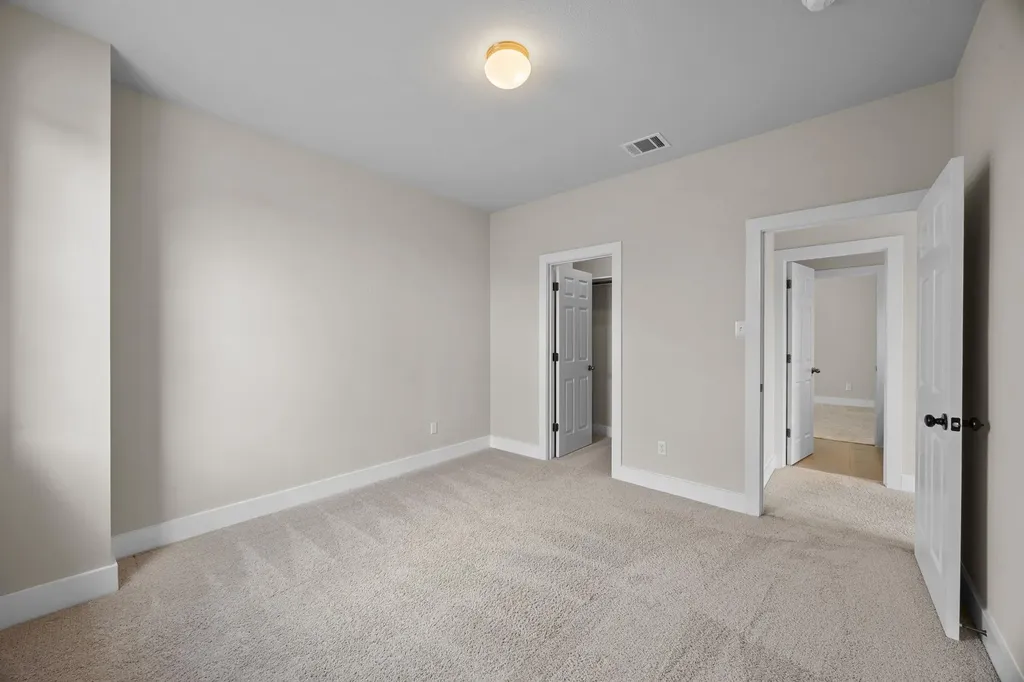 1004 Sue Ann Rose Drive Austin TX 78717
