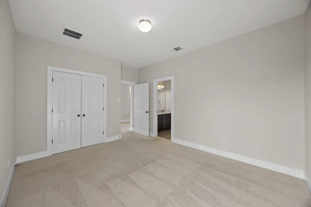 1004 Sue Ann Rose Drive Austin TX 78717