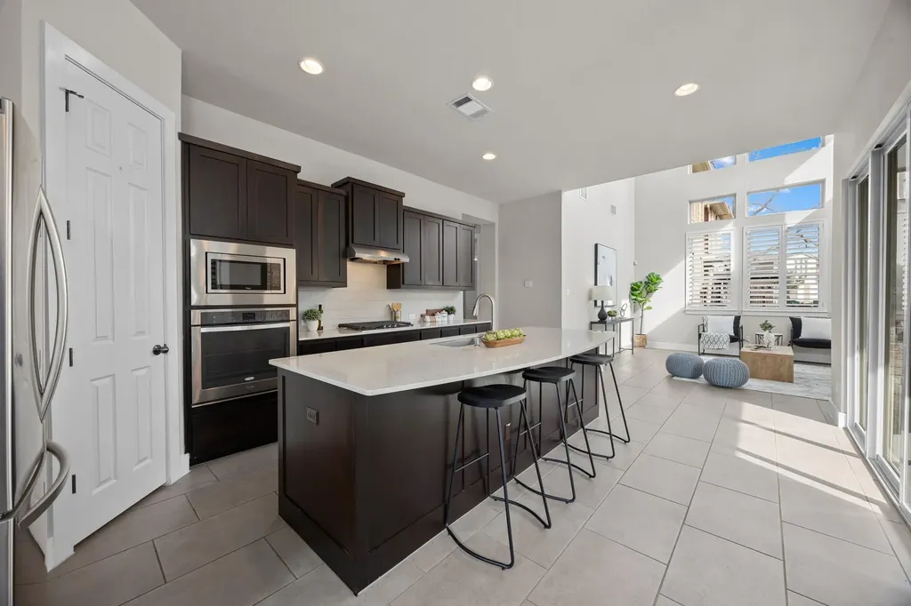 1004 Sue Ann Rose Drive Austin TX 78717