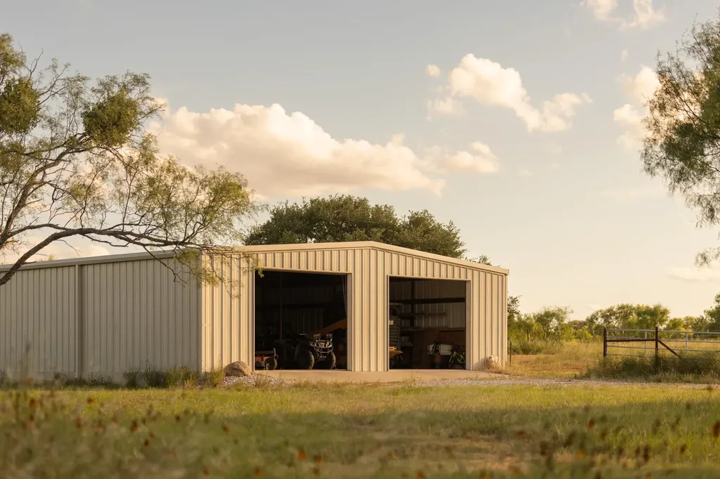 1930 County Road 413 Llano TX 78643