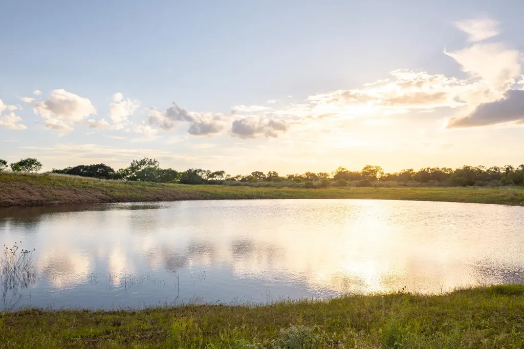 1930 County Road 413 Llano TX 78643